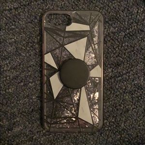 clear glitter phone case (black pop socket)
